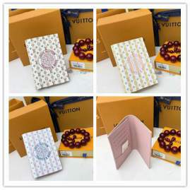 Picture of Louis Vuitton Wallets _SKUfw240792440fw